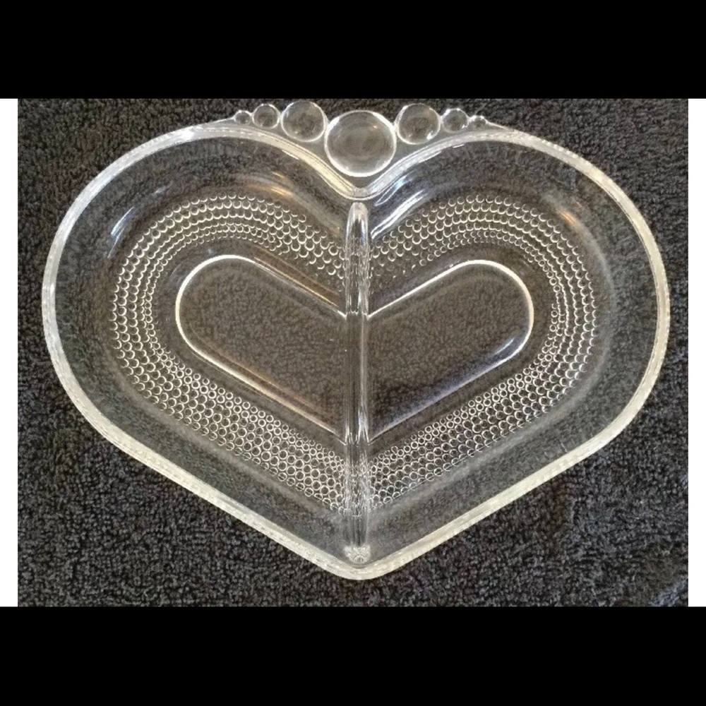 DUNCAN MILLER Divided condiment / Candy Dish Heart